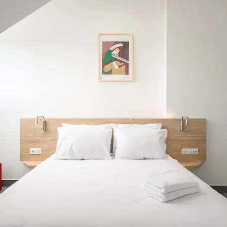 Centrum Hotel 2*